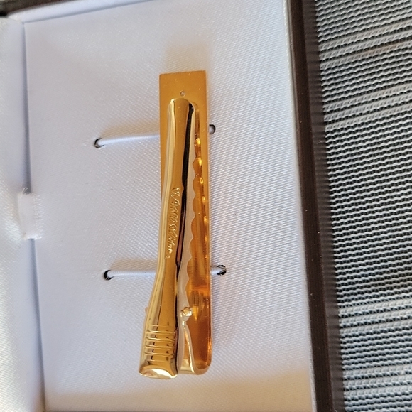 Kelly Waters Tie Bar - Picture 5 of 7